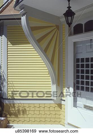 Architectural Details Remolded Victorian House Front Entrance