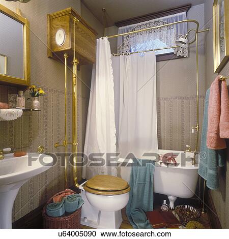 Stockfotografering badeværelser, , victoriansk, badeværelse, hos ... Badeværelse tapet