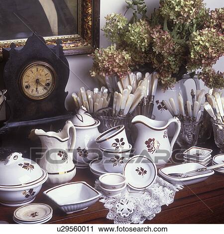 COLLECTIBLES - TABLEWARE: Tea leaf on rocker. American gold luster. Tea and cookies View Large Photo Image Stock Image - COLLECTIBLES - TABLEWARE: Tea leaf on rocker. American gold luster. Tea and cookies . Fotosearch