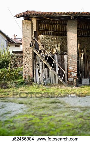 Picture - Damaged and abandoned house in Albiano d'Ivrea, Italy. Fotosearch