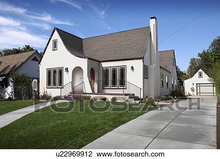 Exterior of cottage with lawn in front, Pasadena, California, USA View Large Photo Image Stock Image - Exterior of cottage with lawn in front, Pasadena, California, USA. Fotosearch