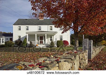 Stock Image - Exterior of single family home. Fotosearch