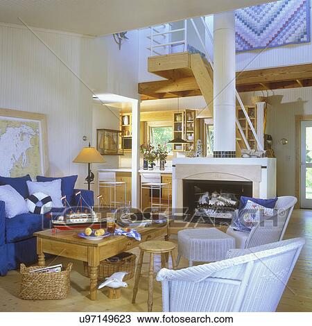 Family Room Cottage Living Area White Painted Wainscot