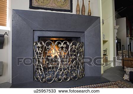 Fireplaces:, dunkel, grauer, breit, zusammengesetzt, umgeben, aussehen