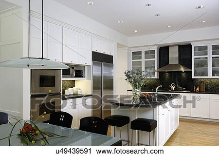 Kitchen:, horizontal, con, vidrio deslustrado, cima, tabla, en, primer