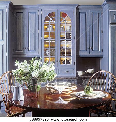 Kueche, -, built-in, stall, mit, beleuchtung, ausstellungen, teekannen