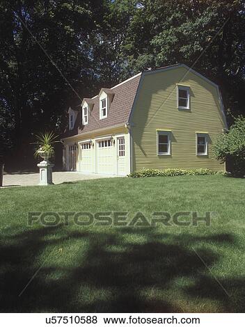 Outbuildings Garages Yellow Dutch Colonial Gambrel Roof Garage