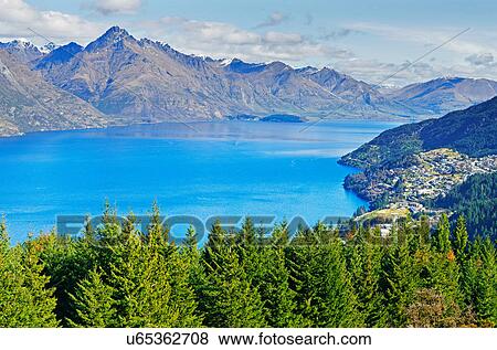 Stock Photo - Lake Wakatipu, Queenstown, South Island, New Zealand. Fotosearch