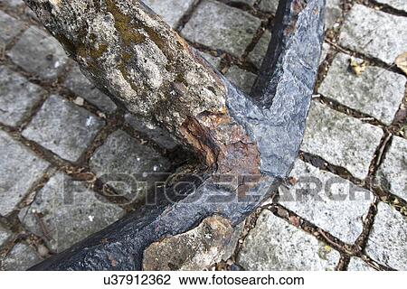 Stock Image - Weathered anchor at National Maritime Museum, Greenwich, London. Fotosearch