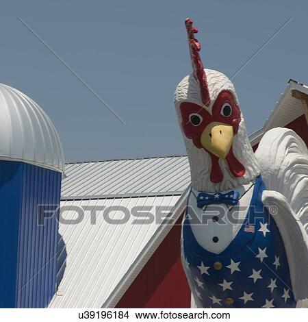 Picture - Rooster sculpture at Dutton Family Theater, Branson, Taney County, Missouri, USA. Fotosearch