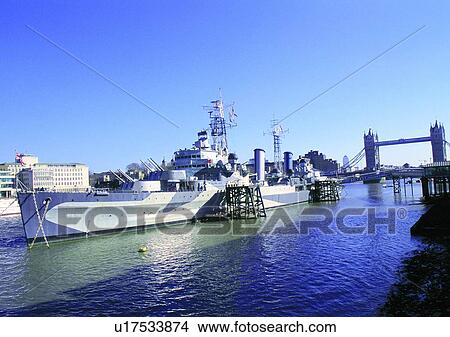 Picture - Building Exterior, Day, Mode Of Transport, Outdoor, Sea. Fotosearch