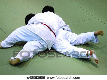 Stock Photograph - challenge, competing, competence, adults. Fotosearch