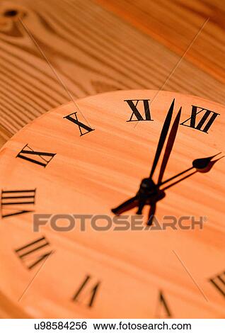 Stock Photograph - Circle, Minute Hand, Hour Hand, Ancient. Fotosearch