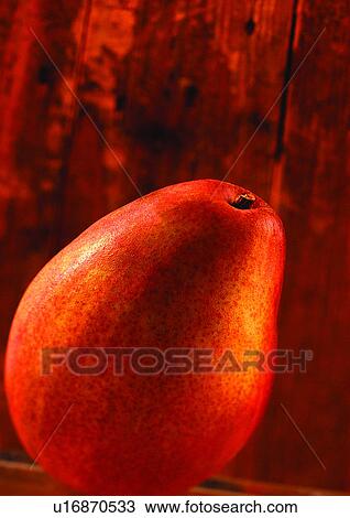 Stock Image - close-up, fresh fruit, freshness, healthy eating. Fotosearch