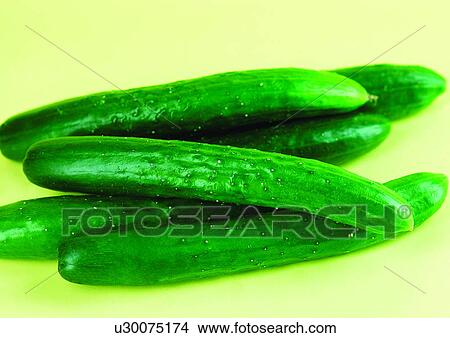 Picture - close-up, rind, juicy. Fotosearch