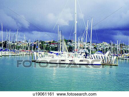 Stock Image - Clouds, Day, Medium Group Of Objects, Mode Of Transport, Outdoor. Fotosearch