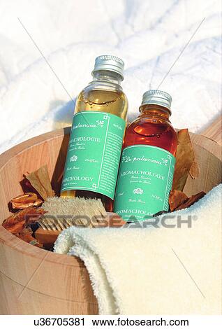 Stock Image - Day, Group Of Objects, Outdoor. Fotosearch