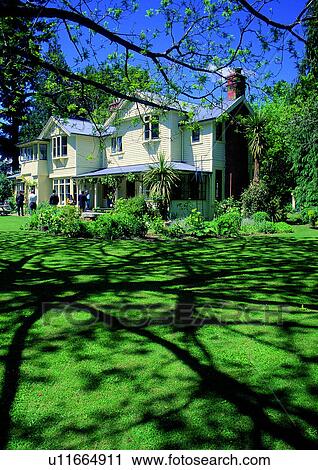 Stock Image - Day, One Object, Outdoor. Fotosearch