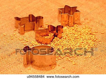 Group Of Objects, Indoor View Large Photo Image Picture - Group Of Objects, Indoor. Fotosearch