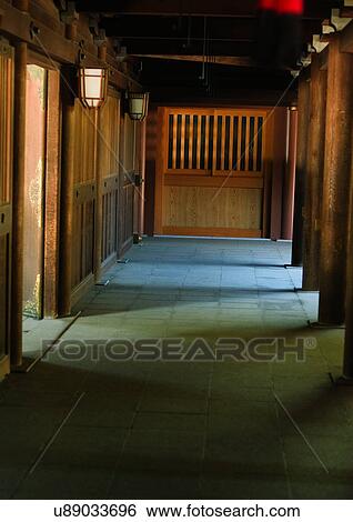 Stock Photograph - Pillars, Indoor. Fotosearch