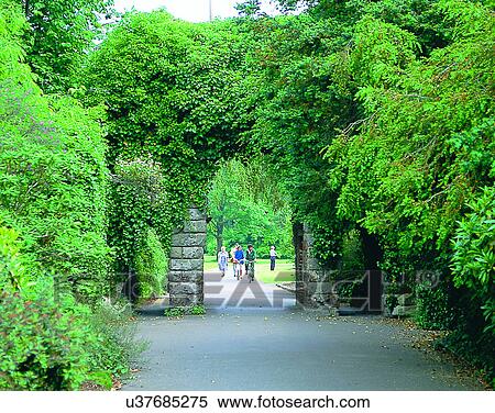 Stock Photography - England, UK, Europe, outdoors, buildings, arch. Fotosearch