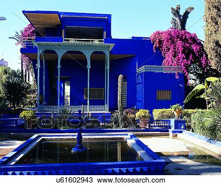 Stock Image - houses, outdoors, day time, fountain, garden, trees. Fotosearch