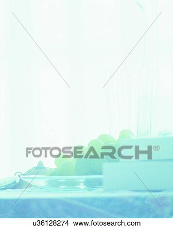 Picture - lifestyle, close-up, indoor, table top, grapes, plate. Fotosearch