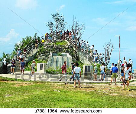 Picture - Micronesia, tropical, outdoors, scenery, people, tourists. Fotosearch