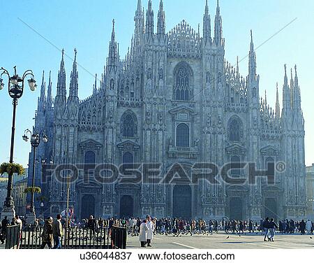 Stock Photo - outdoors, Italy, Europe, city, buildings, architecture. Fotosearch