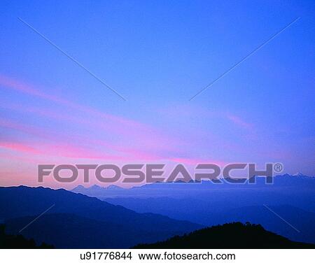 sun light, sun, sky, clouds, outdoors, dawn View Large Photo Image Picture - sun light, sun, sky, clouds, outdoors, dawn. Fotosearch