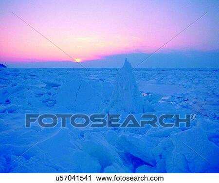 Stock Image - winter, outdoors, snow, sky, sunset, ice. Fotosearch