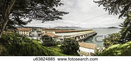 San Francisco Bay, California View Large Photo Image Stock Photography - San Francisco Bay, California. Fotosearch
