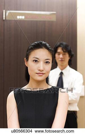 Picture - Occupation, Profession, Urban, Lifestyles, Day, Office, Formal Clothing. Fotosearch
