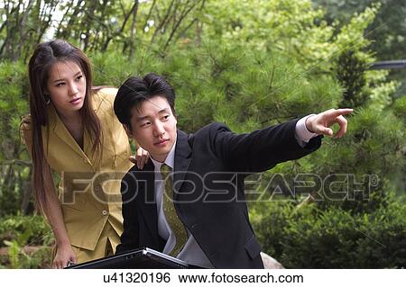 Stock Photograph - Occupation, Profession, Urban, Lifestyles, Day, Office, Formal Clothing. Fotosearch
