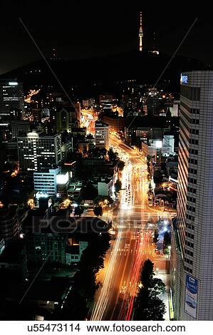 Picture - Outdoors, Urban Scene, Building Structure, Building Exterior, Skyscraper, Light, Illuminated. Fotosearch