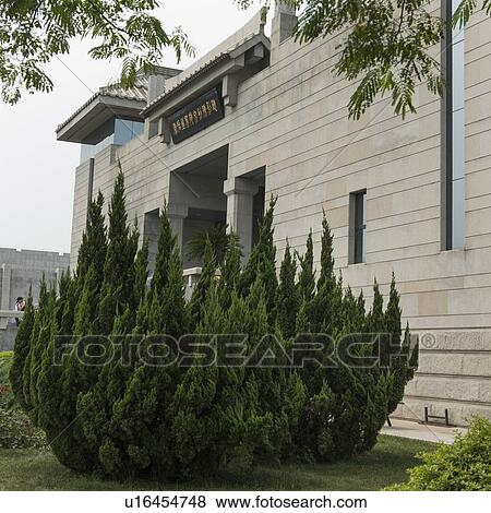 Stock Photo - Building exterior of Terracotta Warriors Army Museum, Xi'an, Shaanxi, China.. Fotosearch
