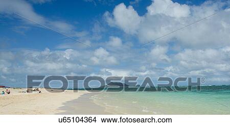 Picture - People on the Kailua Beach, Kailua, Oahu, Hawaii, USA. Fotosearch