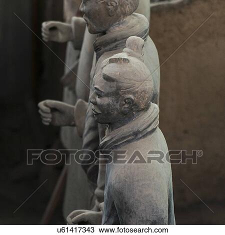 Terracotta warriors statue at the Terracotta Warriors Army Museum, Xi'an, China. View Large Photo Image Stock Image - Terracotta warriors statue at the Terracotta Warriors Army Museum, Xi'an, China.. Fotosearch