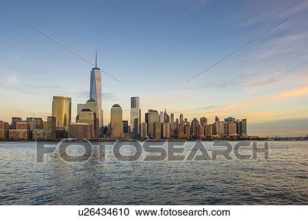 Stock Image - Manhattan skyline. Fotosearch