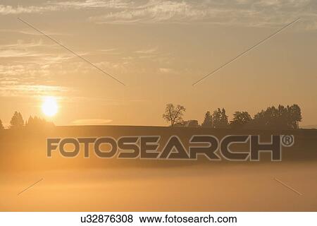Stock Photo - Sunrise over Wilamette Valley. Fotosearch