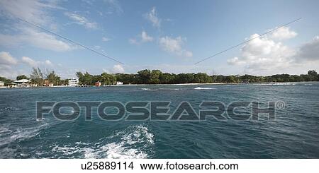 Picture - Sea with town in the background, Utila, Bay Islands, Honduras. Fotosearch