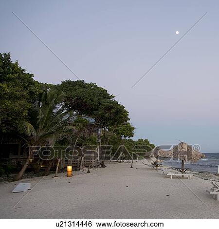 Tourist resort at the coast, Bay Islands, Honduras View Large Photo Image Stock Photograph - Tourist resort at the coast, Bay Islands, Honduras. Fotosearch