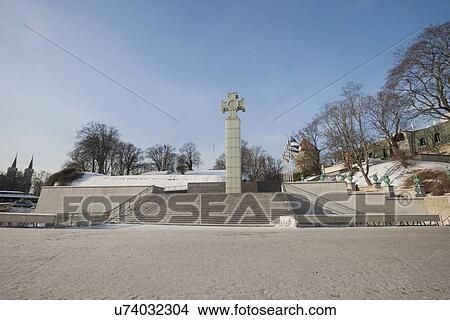 Picture - Freedom Monument and Freedom Square, Tallinn, Estonia, Europe. Fotosearch