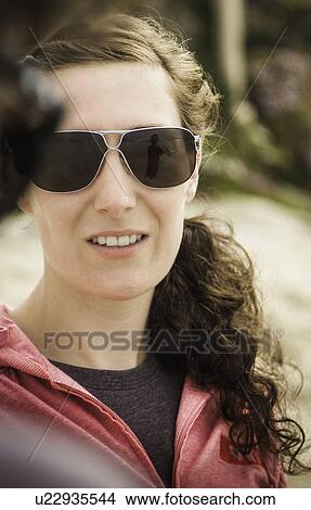 Picture - Cropped close up of young couple at beach. Fotosearch