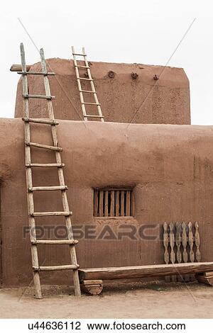 Stock Image - El Rancho de Los Golindrinas; Taos; New Mexico; USA. Fotosearch
