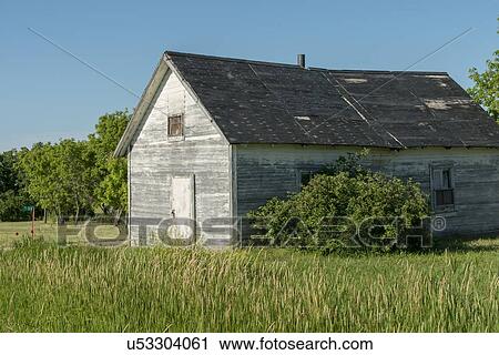 Barn in a field, Manitoba, Canada View Large Photo Image Stock Image - Barn in a field, Manitoba, Canada. Fotosearch