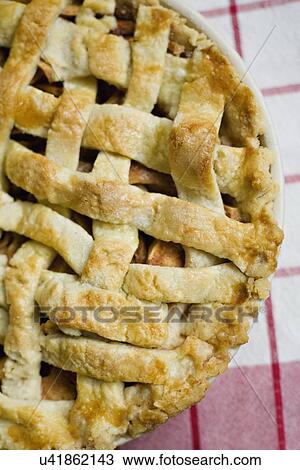 USA, Illinois, Washington, Freshly backed apple pie View Large Photo Image Stock Image - USA, Illinois, Washington, Freshly backed apple pie. Fotosearch