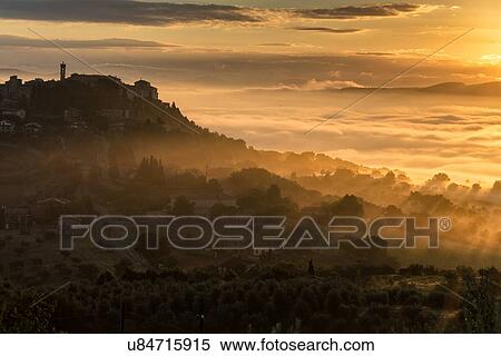 Stock Photography - Dawn over MonteCastello di Vibio, Umbria, Italy. Fotosearch