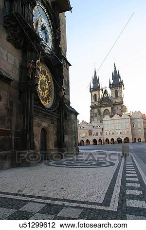 Stock Image - City square . Fotosearch