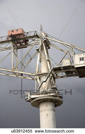 Stock Photography - Oil rig. Fotosearch